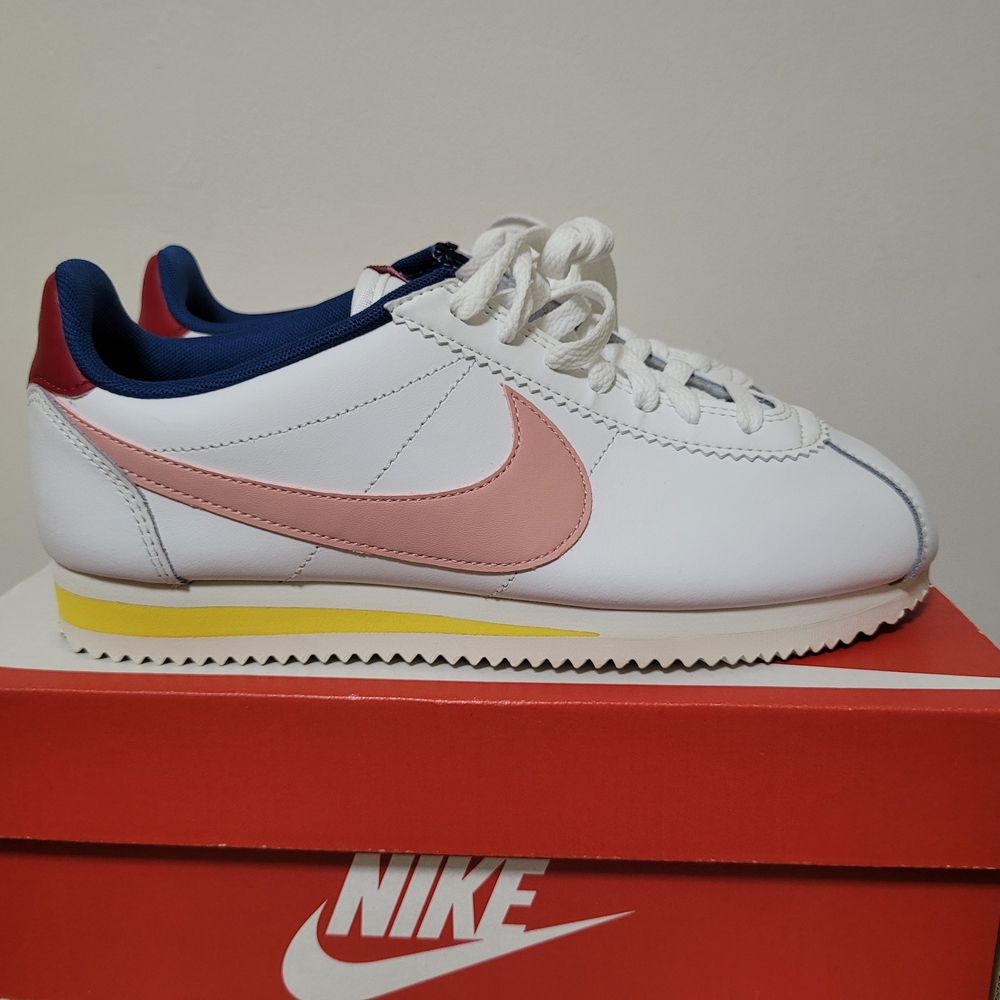 New Nike Cortez Leather Sneakers